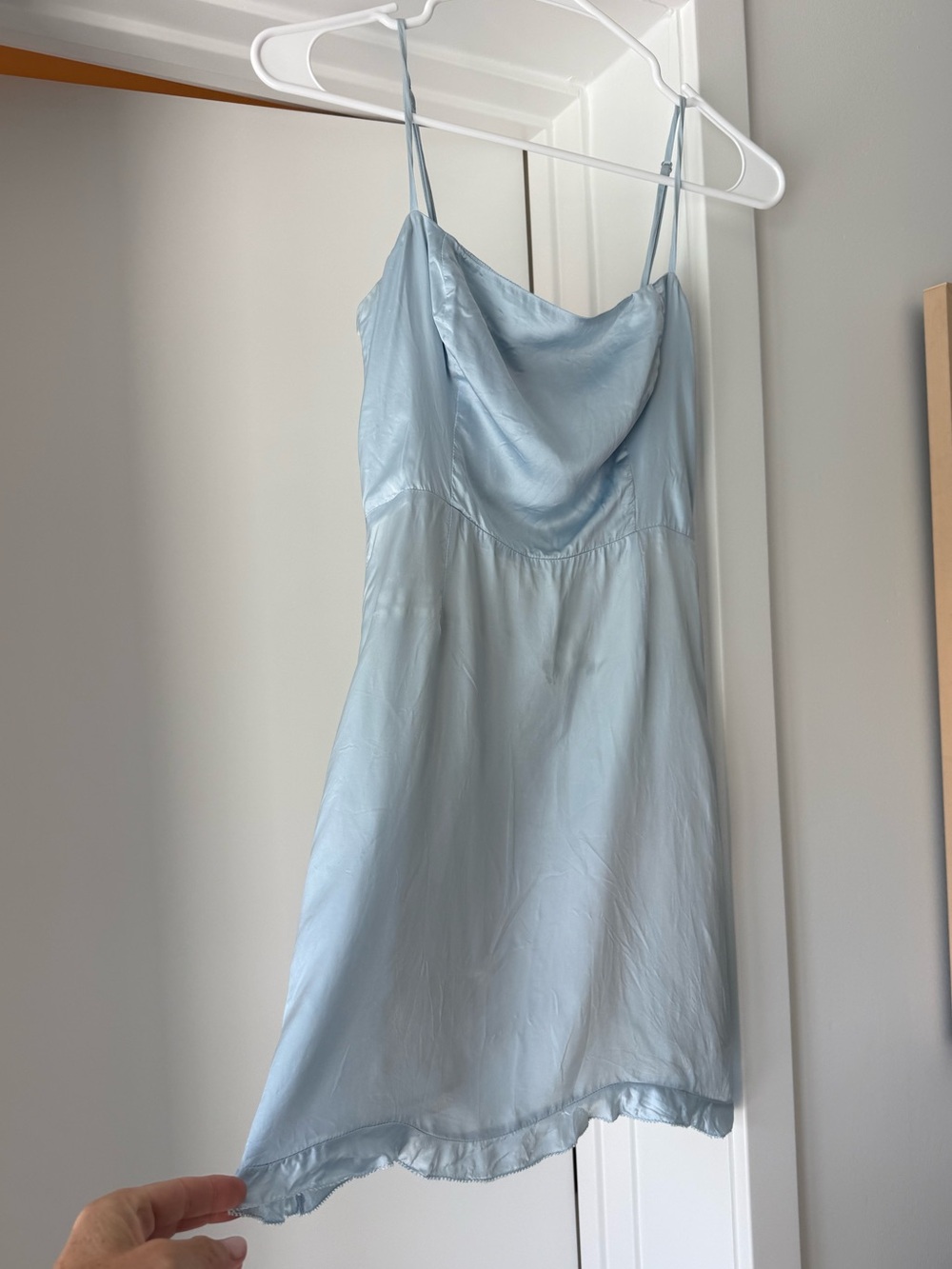 Aritzia Wilfred Skyle Satin Mini Slip Dress - Picture 3 of 5